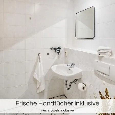 Neptun-apartment - Nähe Altstadt - Terrasse - Ruhig - Nespresso Apartment Dresden